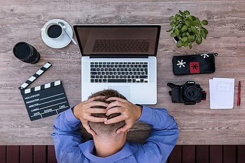 Making Money Online: How Does One Start In 2025 and Beyond? 5 making money online