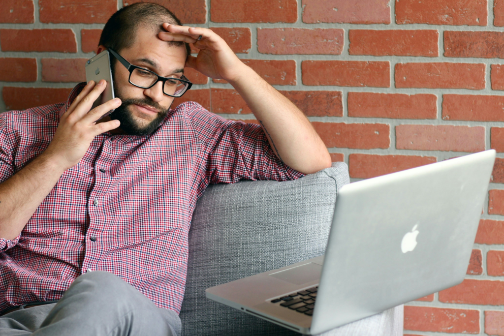 How to Price Your Freelance Services In 2025 (Without Selling Yourself Short) 3 handling pricing issues