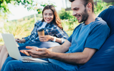Outsourcing For Bloggers – When to DIY and When to Outsource: The Solopreneur’s Guide to Smart Delegation (2025/26)