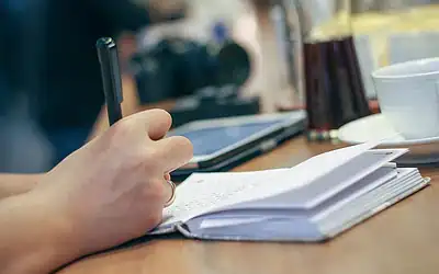 Home 7 Content That Converts: Writing Reviews That Actually Sell In ’26