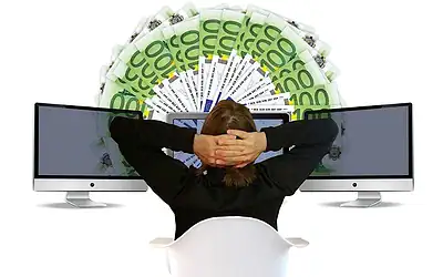 Home 5 7 Ways to Start Making Money Online as a Beginner (No Experience Needed)