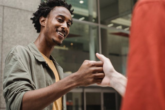 faceless marketing vs personal brand trust