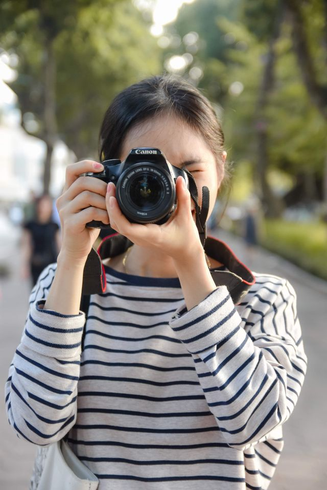 the real reasons people choose faceless marketing