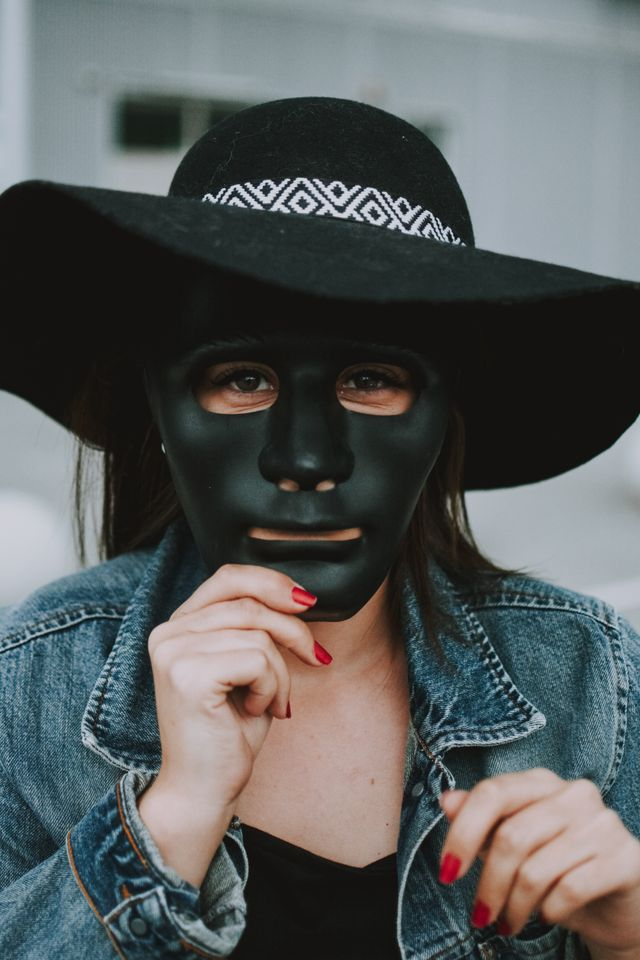 the real reasons people choose faceless marketing