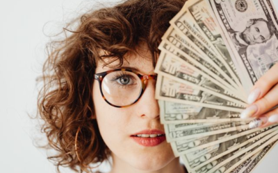 Home 7 Blog Income 101: How Beginners Actually Make Money Blogging