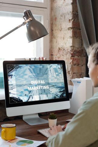 how beginners actually make money blogging