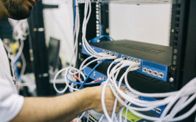 Home 6 Shared vs VPS vs Managed Hosting: When to Upgrade Your Blog (2026)